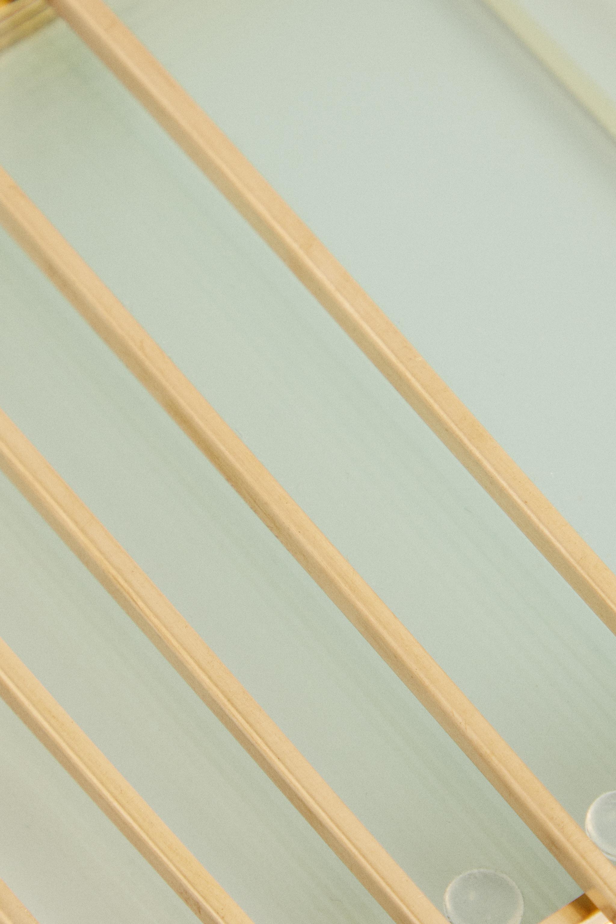 SET OF METAL AND GLASS COASTERS (SET OF 6)